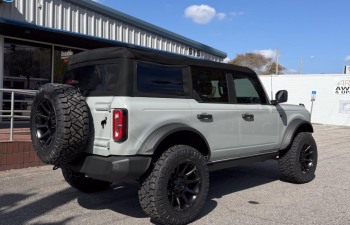 Bronco